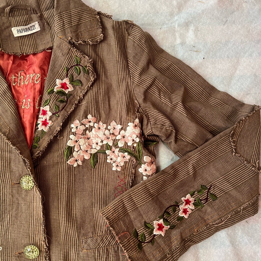 Paparazzi Brown and tan Corduroy Embroidered Floral Blazer - Picture 2 of 9
